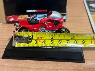 Moto Ducati 1:32 Lotto di 2 moto nuove