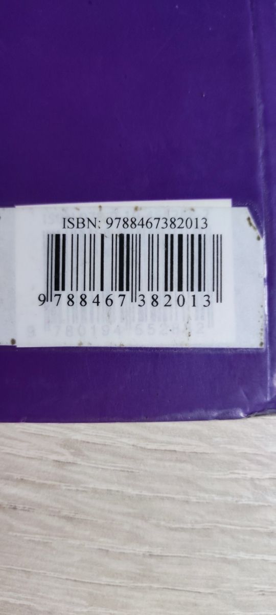 Solutions 2nd edition Intermediate. Student's B...