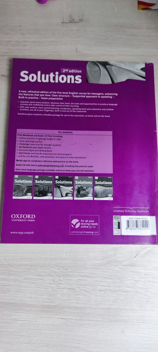 Solutions 2nd edition Intermediate. Workbook CD...