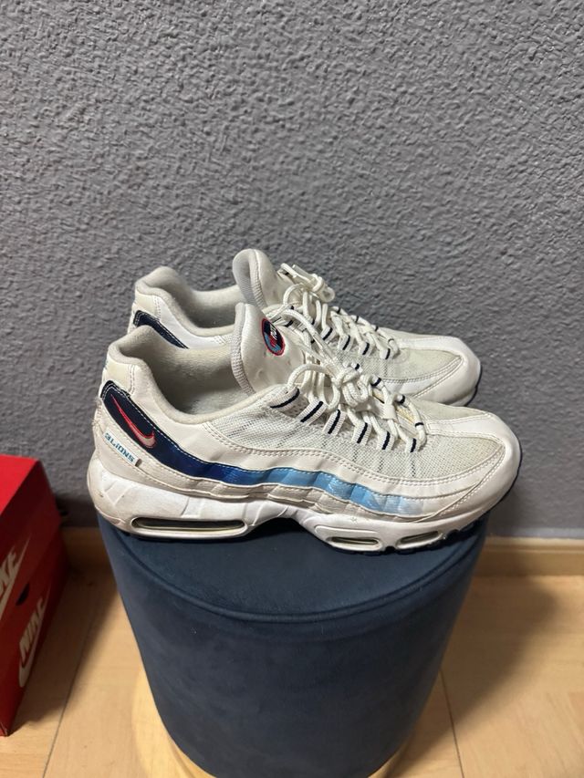 Nike Air Max 95 Blancas y Azules