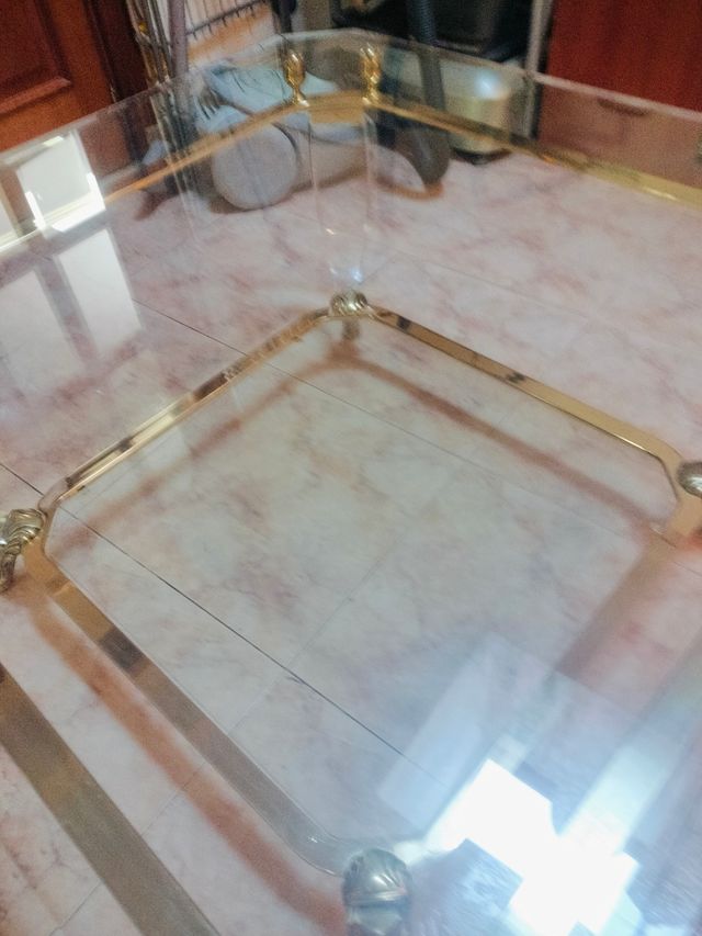 Mesa centro vintage dorada cristal