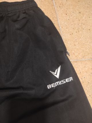 Pantalón chándal S