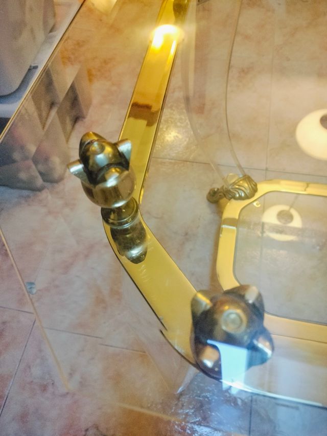 Mesa auxiliar vintage cristal y latón