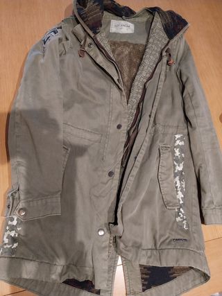 Cazadora Pull&Bear verde oliva