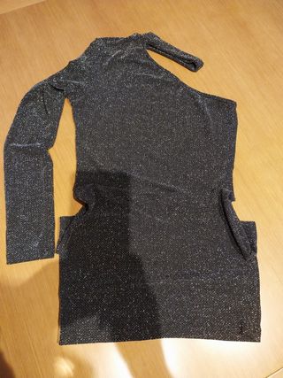 Vestido negro con brillo
