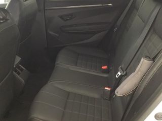 RENAULT Mégane Eléctrico Mégane E-Tech Iconic Autonomía Confort AC22 EV60 160kW