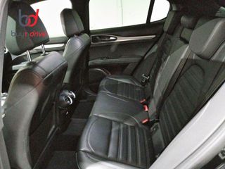 Alfa Romeo Stelvio 2.2 Diésel 210cv Veloce Q4