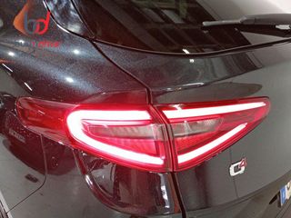 Alfa Romeo Stelvio 2.2 Diésel 210cv Veloce Q4