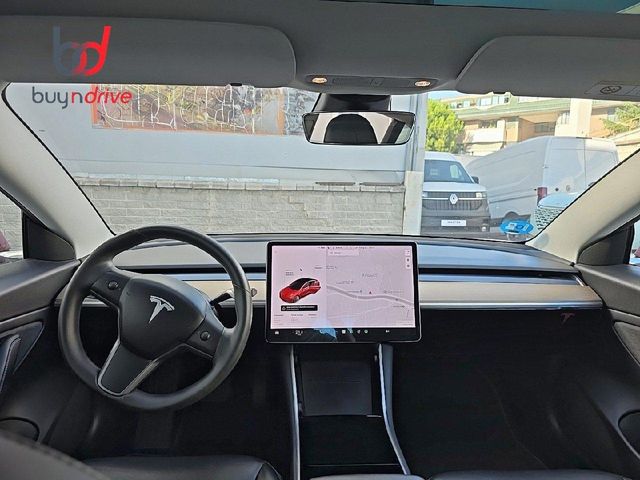 Tesla Model 3 Estándar Plus RWD