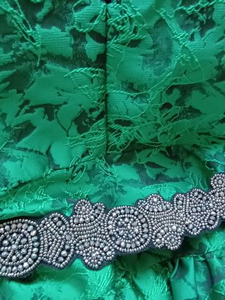 Vestido fiesta verde corto.