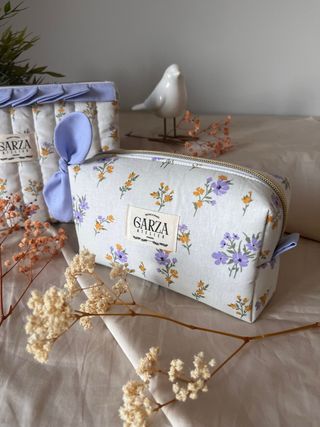 Neceser box. Cosmetic bag