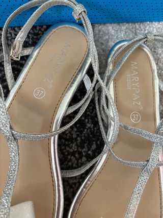 Sandalias Marypaz plateadas brillantes