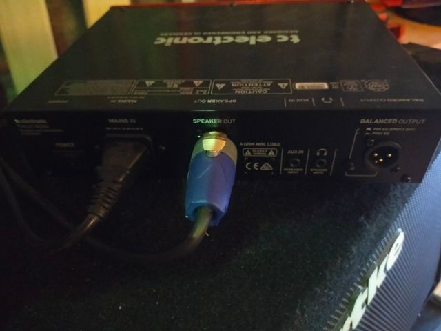 Lote bajo electrico: pantalla, ampli, bajo warwick