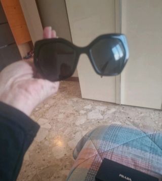 Occhiali Prada - neri e marroni