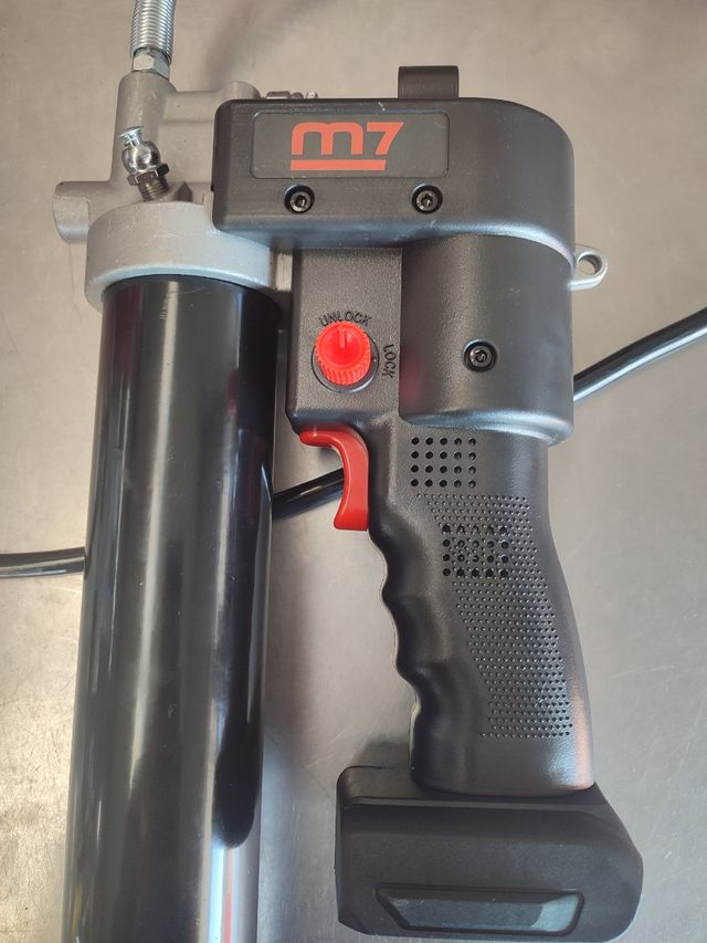 Pistola engrase M7 18V