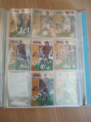Álbum Megacracks 2013-14 Panini