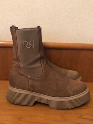 RINASCIMENTO - Botines ante beige  38