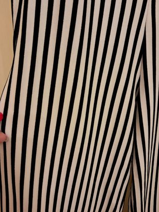 Tuta jumpsuit Mayoral a righe, la taglia è una 16A