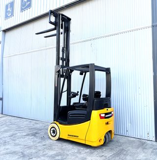 CARRETILLA ELEVADORA ELECTRICA SEGUNDA MANO 1500KG
