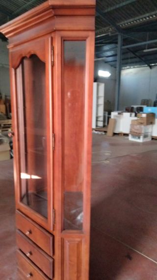 Vitrina esquinera madera maciza