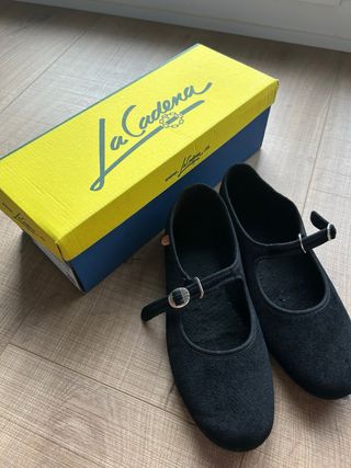 Merceditas La Cadena 38 - Negras