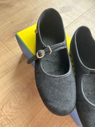 Merceditas La Cadena 38 - Negras