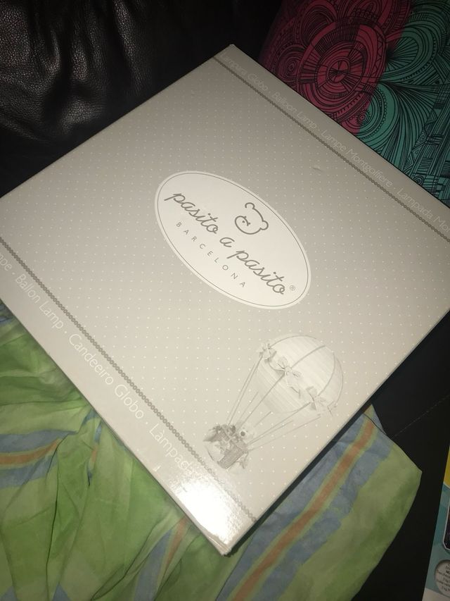 Lampada a globo da Pasito to Pasito