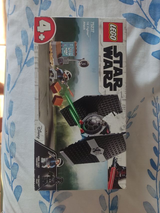 LEGO Star Wars TIE Fighter Ataque 75237