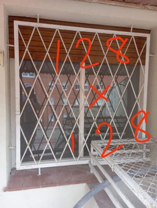 Rejas ventana aluminio 128x128cm