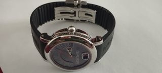 Reloj Gerald Genta - Cronógrafo Retro Sport 