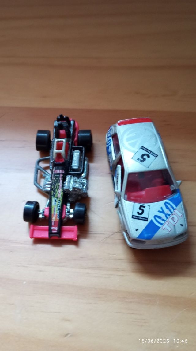 Auto Hot Wheels: Formula 1 e Touring