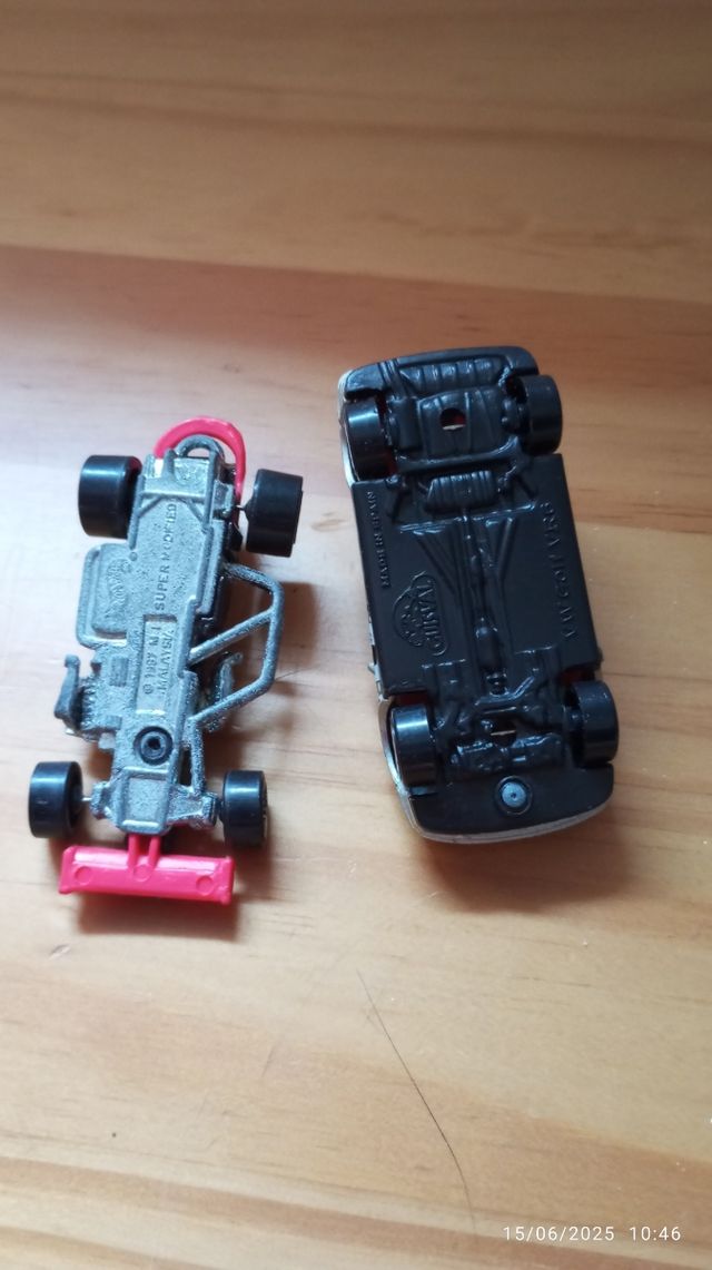 Auto Hot Wheels: Formula 1 e Touring