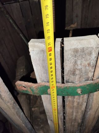 Prensa de vino antigua