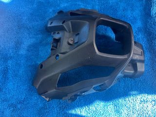 Carcasa frontal faro Yamaha MT-07