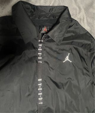 Chaqueta Jordan cortavientos negra