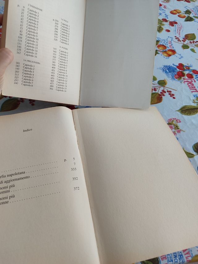 set di 8 libri di vario genere buone condizioni