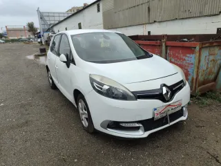 Despiece completo RENAULT SCENIC III