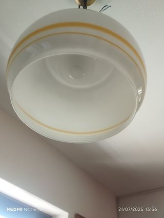 Lampadario vintage vetro bianco-oro