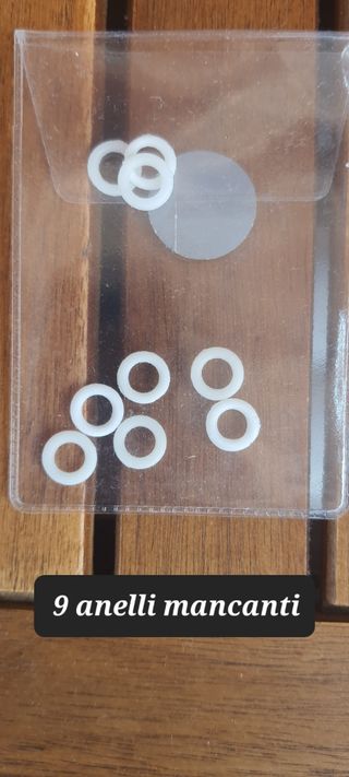 Tende a pacchetto bianche