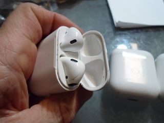 6 estuches AirPods Apple blancos