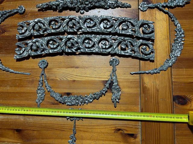 Adornos latón: Guarnición antigua