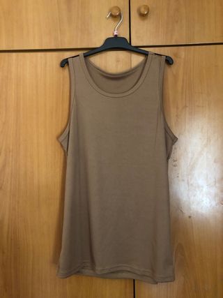 Camiseta tirantes marrón - básica