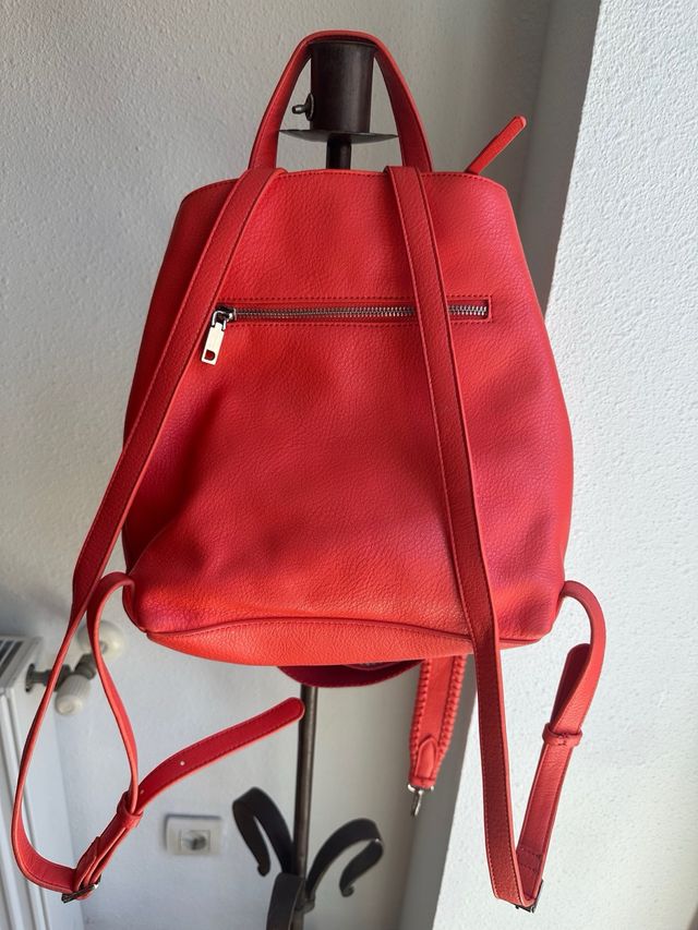 Desigual. Mochila múltiples posiciones