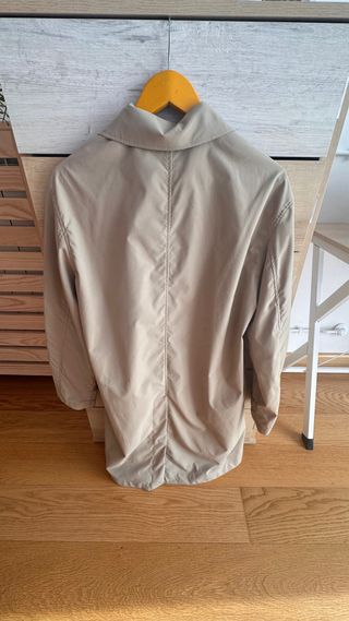 Gabardina beige Zara hombre