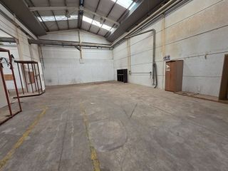 Nave industrial en venta en Onda