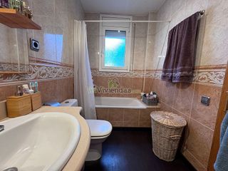 Chalet en venta en Vallirana