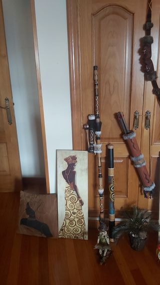 Decoración Indígena: Arco, flautas, etc.