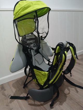 Mochila portabebés senderismo