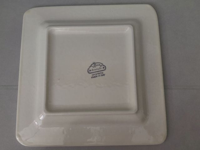 Vajilla Tiffany - Azul y blanco.Made Italy