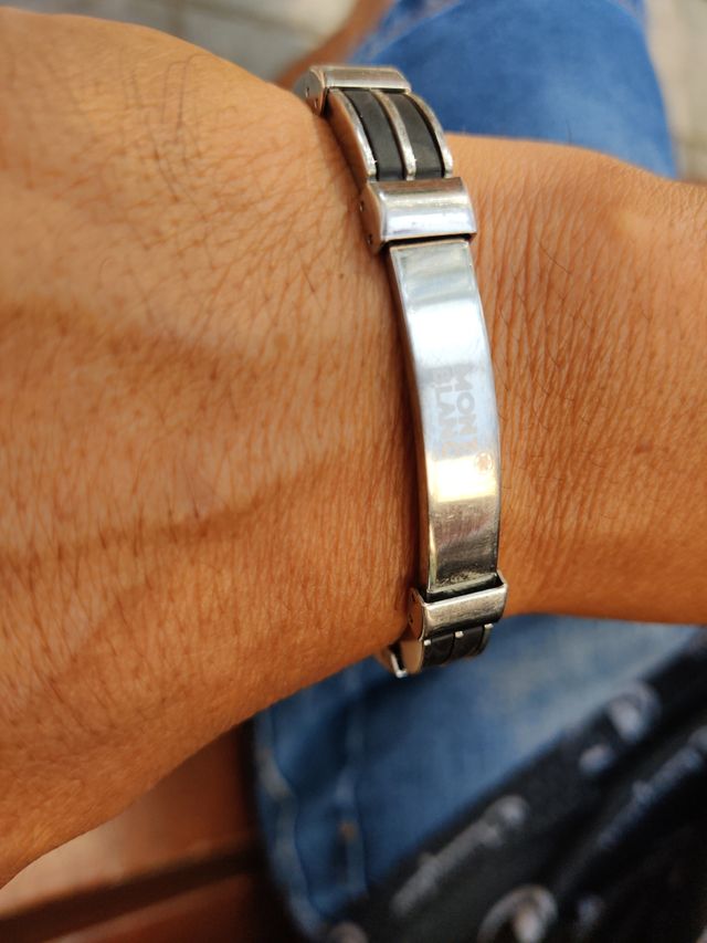 Pulsera Montblanc negra y plata